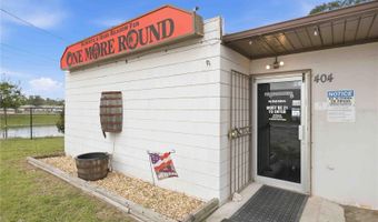 404 EAKER St, Auburndale, FL 33823