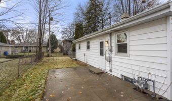 2109 E COLLEGE Ave, Appleton, WI 54915