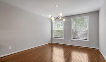 42274 HAMPTON WOODS Ter, Ashburn, VA 20148