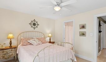 40154 SALT MEADOW Dr, Fenwick Island, DE 19944