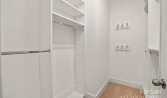 1624 Nandina Corners Aly, Charlotte, NC 28205