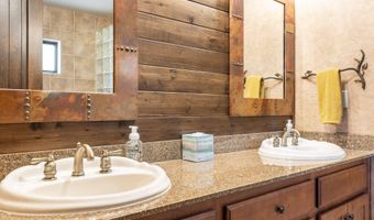 36601 N MULE TRAIN Rd A5, Carefree, AZ 85377