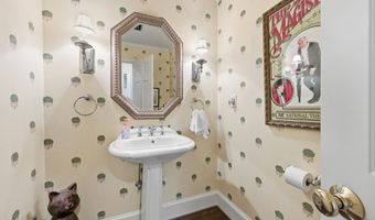 1355 Sherry Dr, Alpharetta, GA 30009