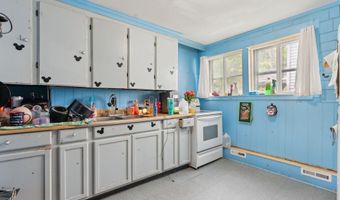 14 North St, Augusta, ME 04330