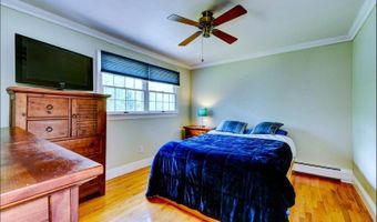25 Carol Dr, Alloway, NJ 07418