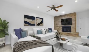 5 S Windsor Dr, Arlington Heights, IL 60004