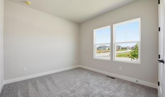 1413 N 163rd St, Basehor, KS 66007