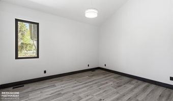 2301 Songbird Ct, Cody, WY 82414