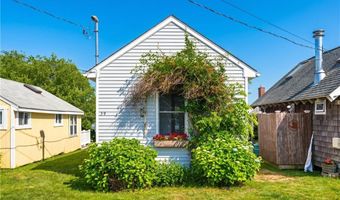 64 Burnside Ave, Narragansett, RI 02882