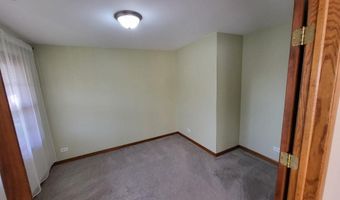 3116 N Daniels Ct 3116, Arlington Heights, IL 60004