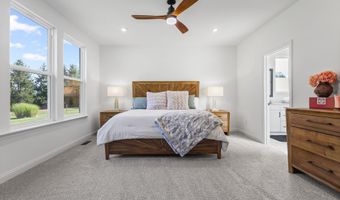 1812 Water Oak Way, Avon, IN 46123