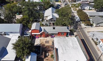 206 Main St, Bay St. Louis, MS 39520