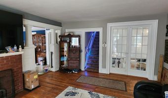 513 N Broad St, Adrian, MI 49221