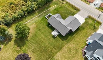 4410 W CAPITOL Dr, Appleton, WI 54913