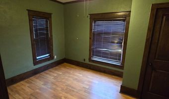 823 Center St, Alva, OK 73717