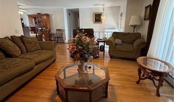 6 Balsam Ct, Johnston, RI 02919