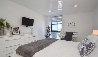 20301 W Country Club Dr 930, Aventura, FL 33180