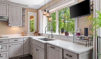 164 Barron Rd, Bristol, NH 03222