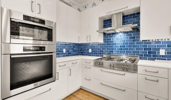 7449 ARLINGTON Rd, Bethesda, MD 20814