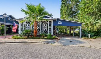 963 Schwan Ct, Biloxi, MS 39530