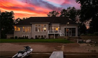 21501 Lake George Blvd, Oak Grove, MN 55303