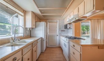 4864 E Mckinnon Dr, Anaheim, CA 92807