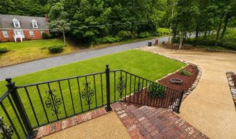 1 LAUREL SPRINGS Rd, Anniston, AL 36207