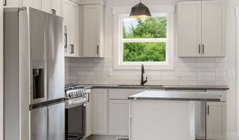 11444 56th Ave, Allendale, MI 49401