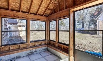 422 Crosby Dr, Bean Station, TN 37708