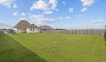 1913 E Jane St, Abbeville, LA 70510