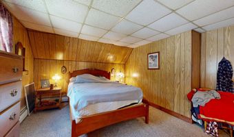 149 S Main St, Auburn, ME 04210