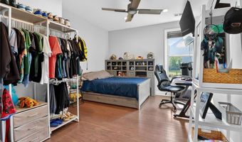 52 Vandiver Ct, Acworth, GA 30101