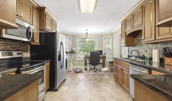 1106 10th St NW, Arab, AL 35016