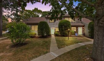 84 Roundhouse Rd, Bourne, MA 02532