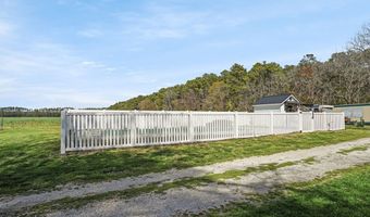 24385 DIX FARM Dr, Accomac, VA 23301