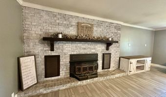 102 Club House Dr, Bald Knob, AR 72010