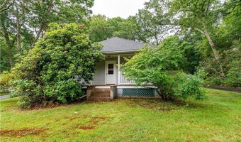 3442 Flat River Rd, Coventry, RI 02816