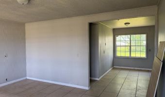 320 S Pontotoc Rd, Bruce, MS 38915