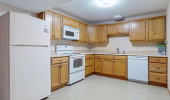 12645 E Apple Rd, Adams, NE 68301