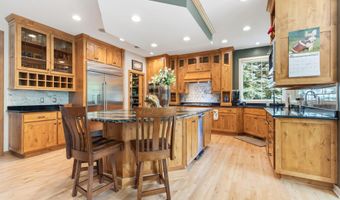 727 Fahlstrom Pl, Afton, MN 55001
