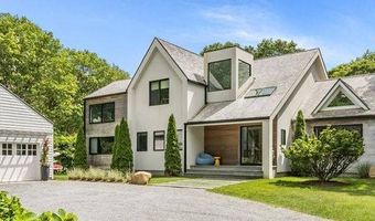 22 Phelan Ct, Amagansett, NY 11930