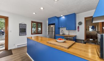 55 Lakeview Dr, Adirondack, NY 12808