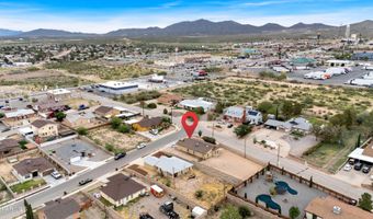 1613 Poplar St, Anthony, TX 79821