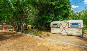 820 Maddox Ave, Aztec, NM 87410