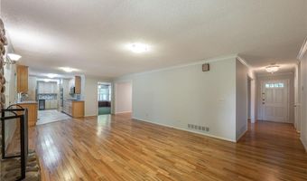 4559 Collins Ave, Acworth, GA 30101