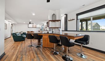 1827 Ledges Dr, Ames, IA 50010