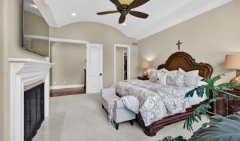 262 Dietrich Rd, Ballwin, MO 63021