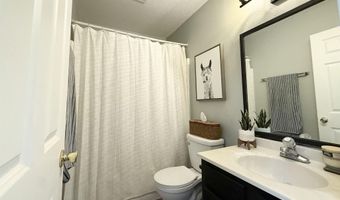 1217 Virginia Ln, Auburn, IN 46706