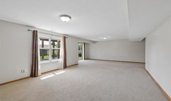 3020 SW Butternut Dr, Ankeny, IA 50023