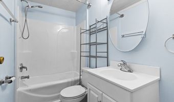 513 PAULINE Dr, Bonneau, SC 29431